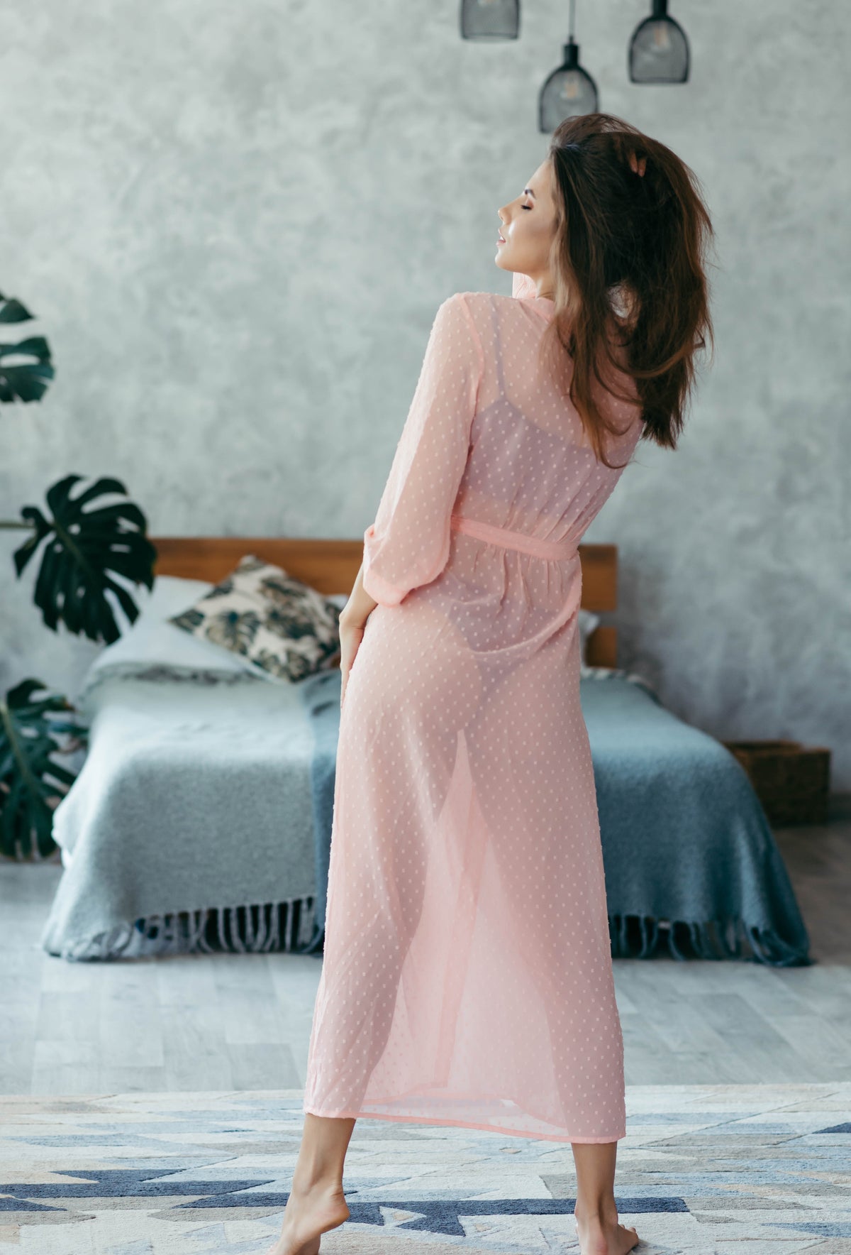Sheer robe, sleeve detail