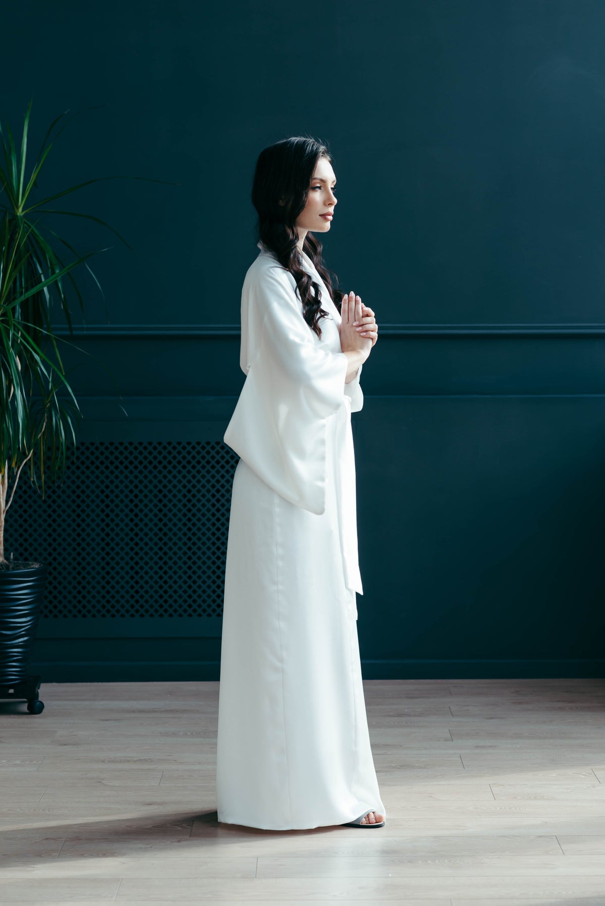 White kimono with obi belt, styled