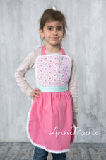 Girls lace apron, front view