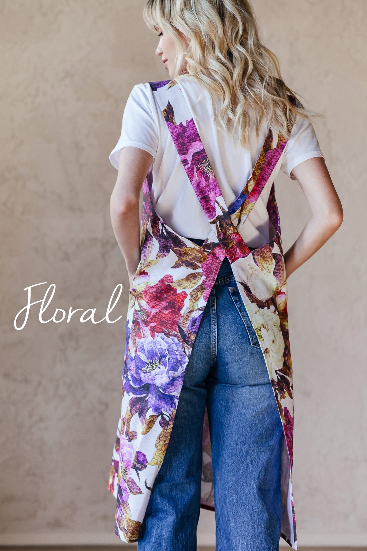 Checked apron for women, full length