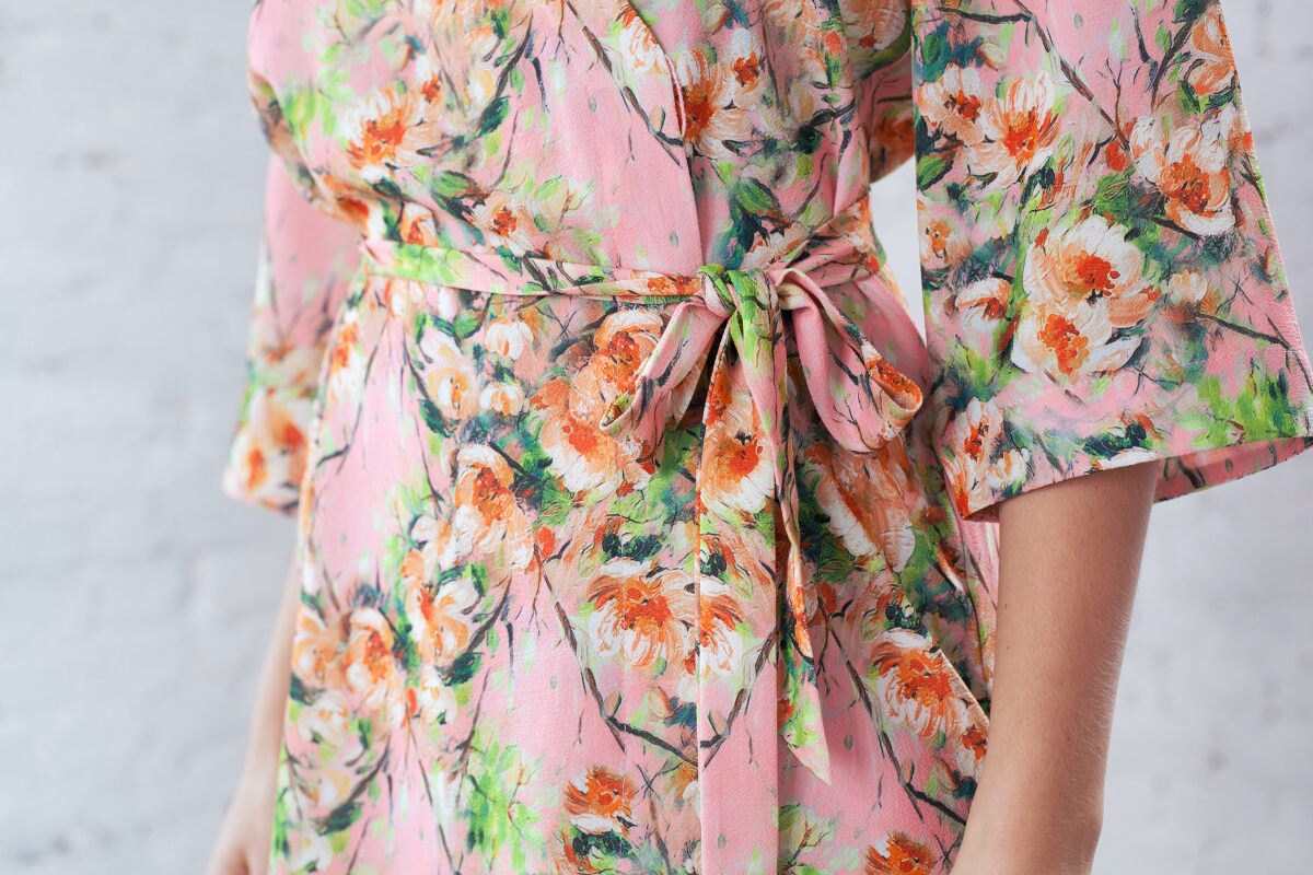 Close view of the print on the matte crepe fabric