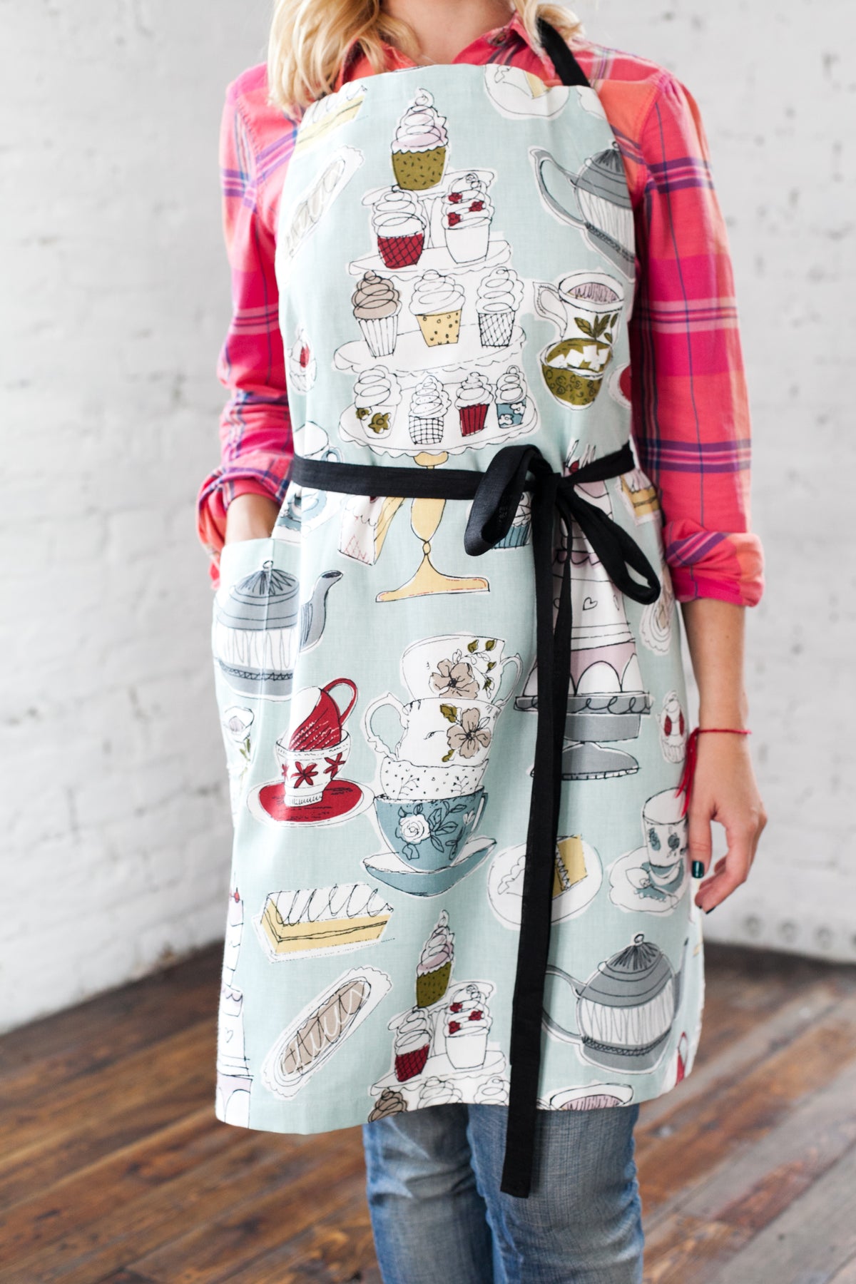 Cotton chef apron with pocket, apron for women