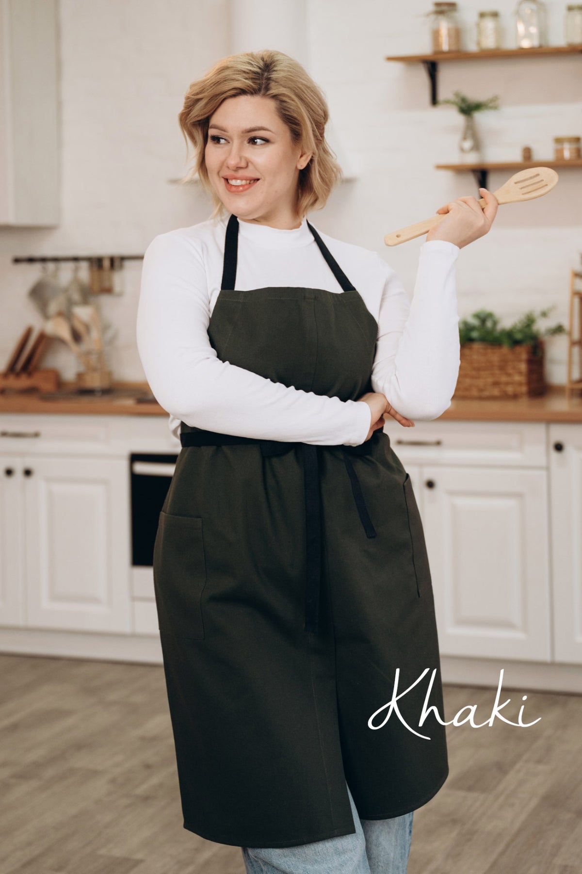 Heavy duty cotton split leg apron in khaki