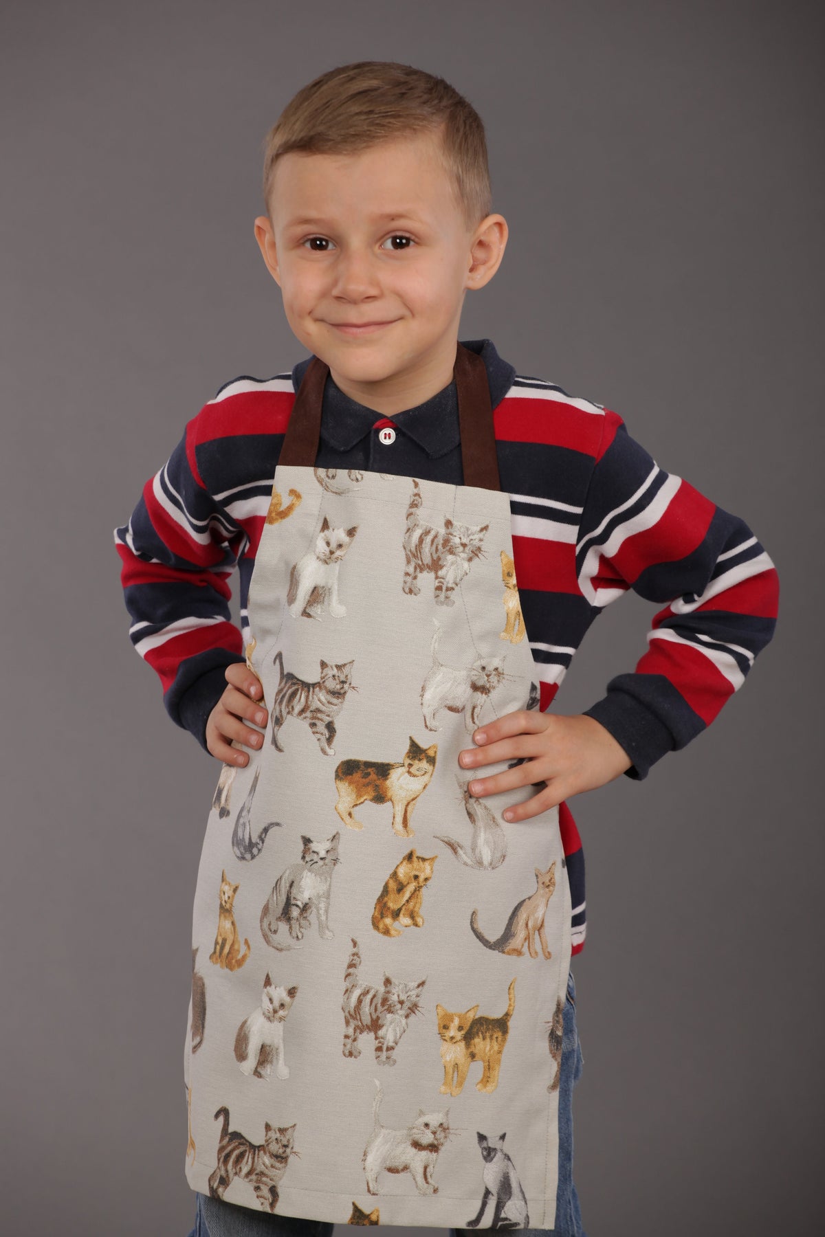 Cat and dog print apron, adjustable linen strap detail
