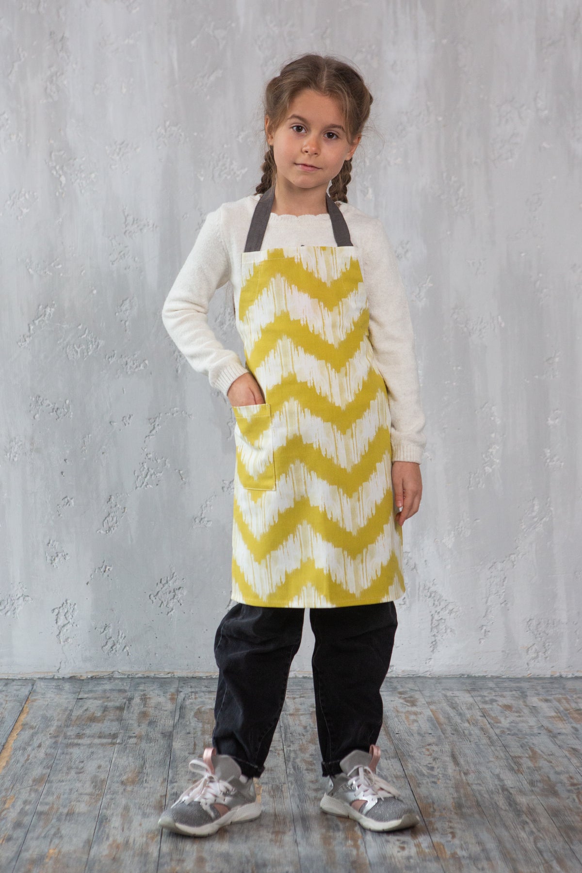 Kids chef apron, matching adult size shown