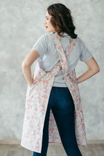 Ducks print pinafore apron, full length