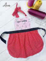 Printed kids lace apron, full length view