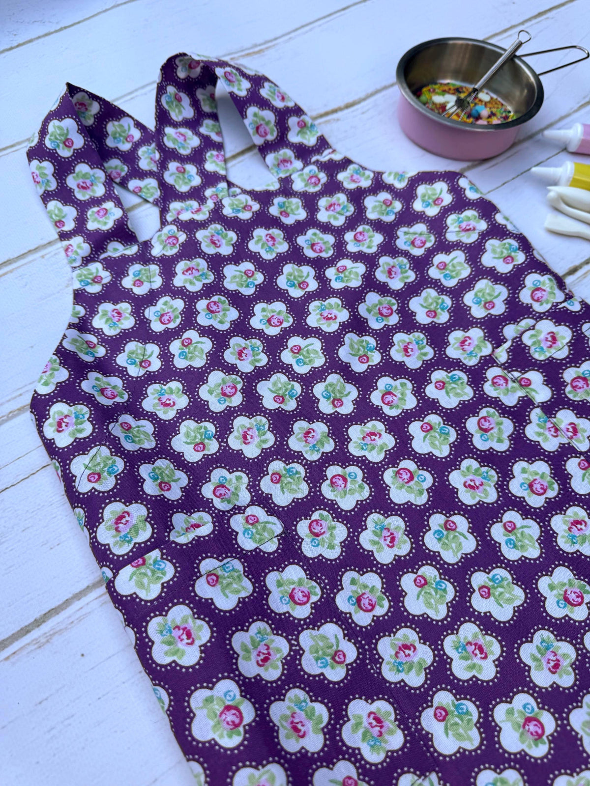 Japanese style kids apron styled on a child