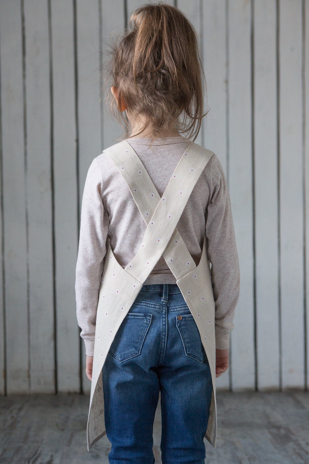 Kids pinafore apron with no ties, cross back apron for children