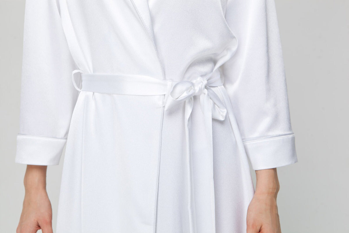 White satin robe, sleeve and piping detail