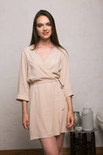 Nude crepe short robe, front view