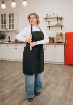 Split leg craft apron, fabric and pocket detail