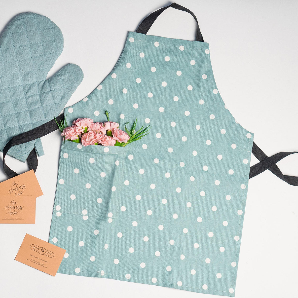 Unisex kids and adult aprons in printed cotton canvas