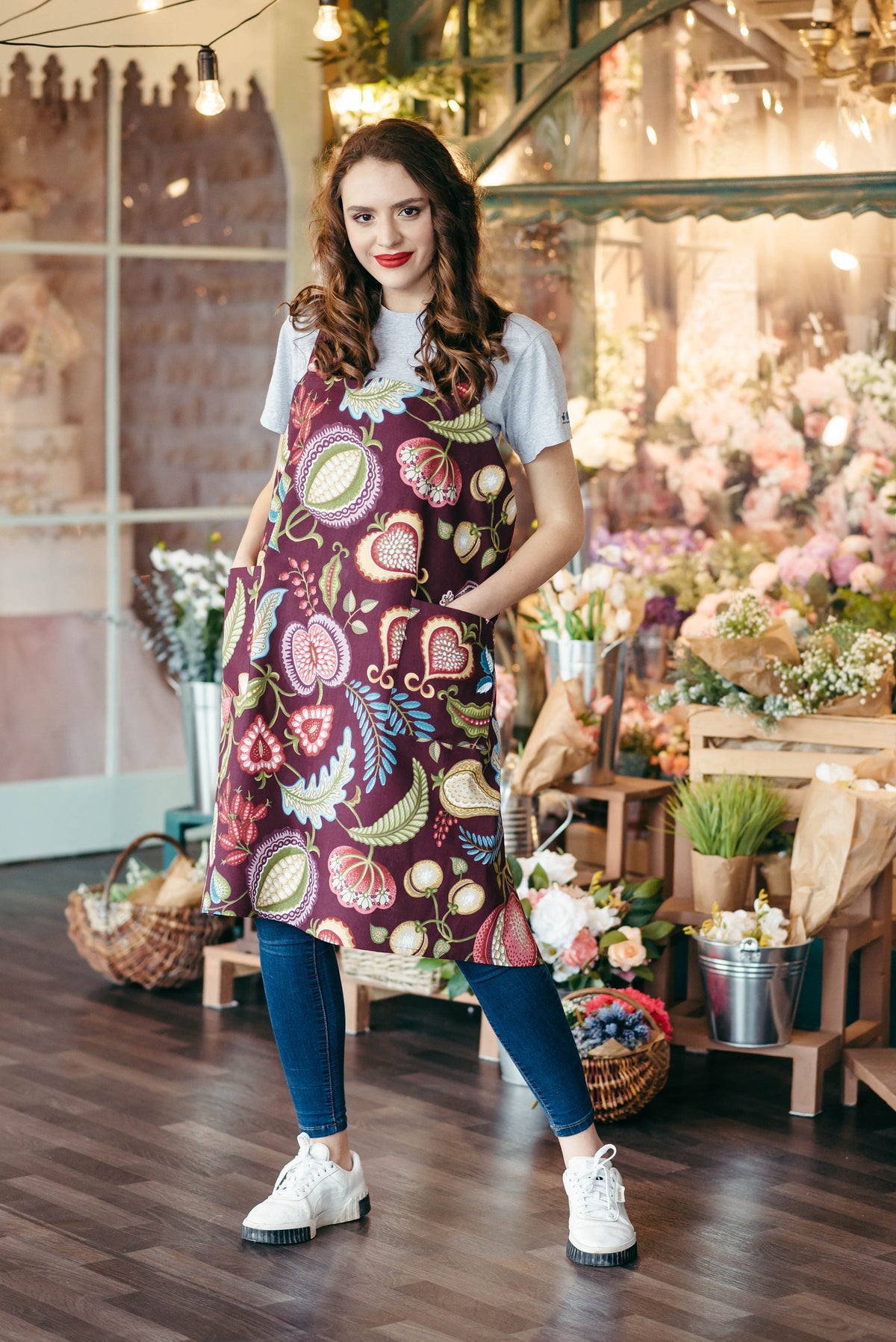 Women's apron full length, black tapestry print