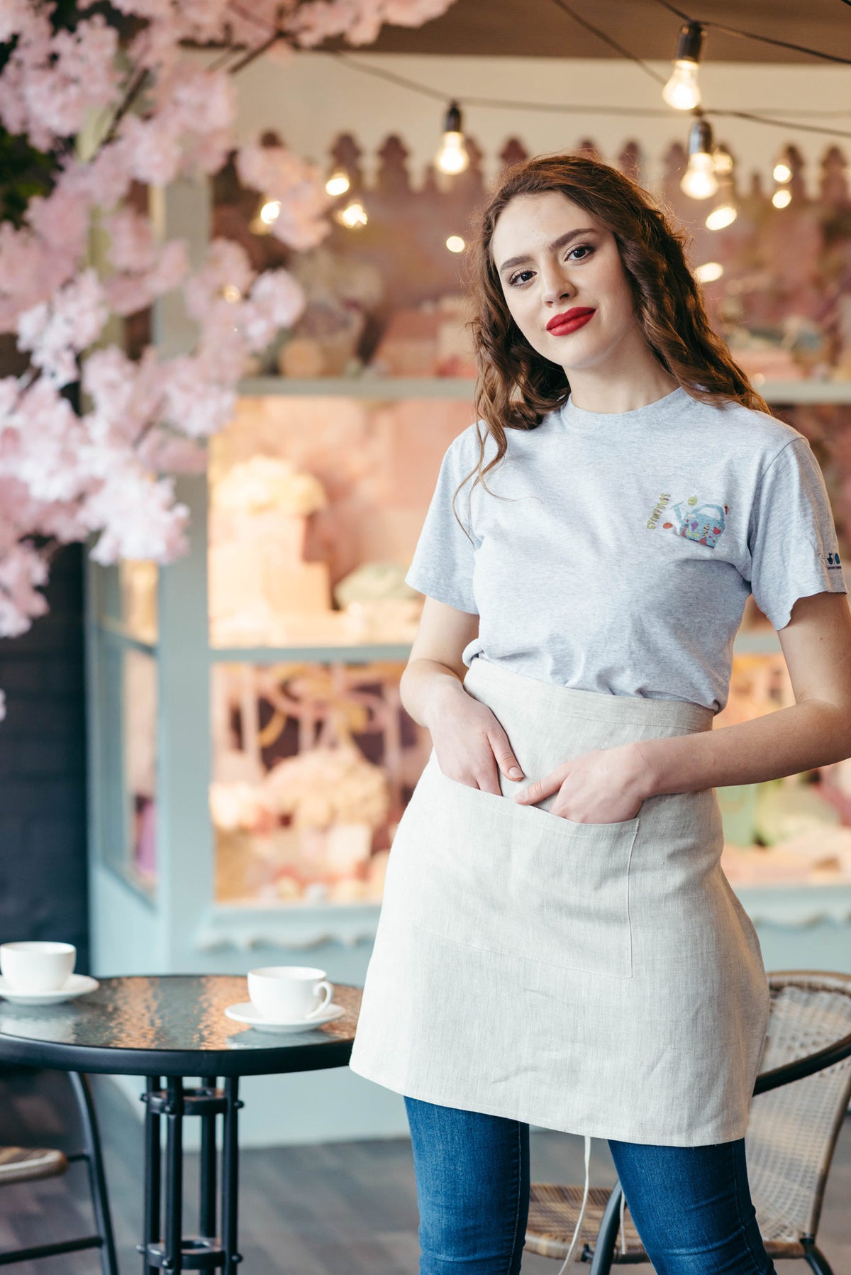 Grey linen waist apron with two divided front pockets