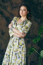 Long robe for bridesmaid, regular short style